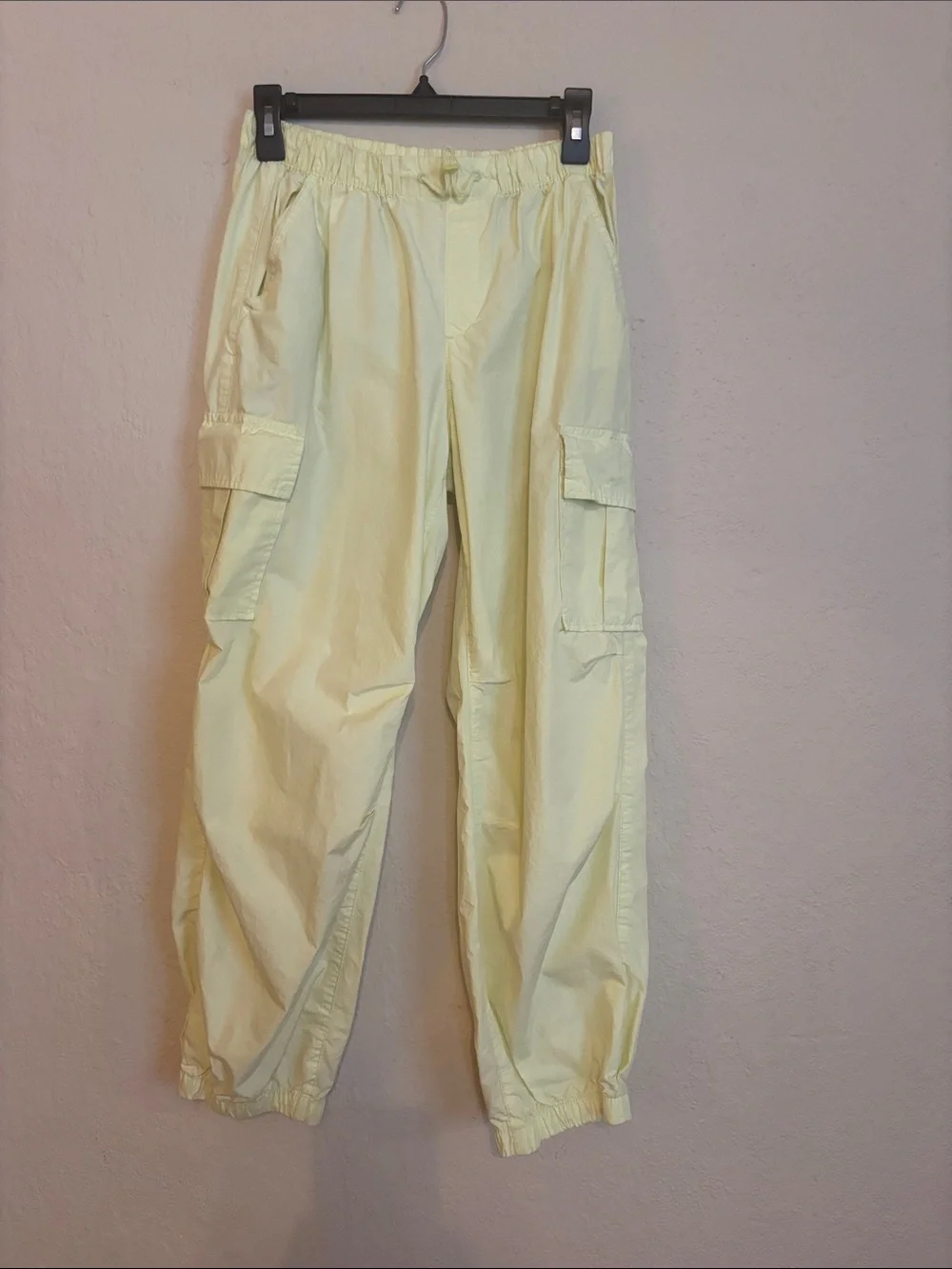 GAP Kids Girls Pale Yellow Cargo Jogger Pants